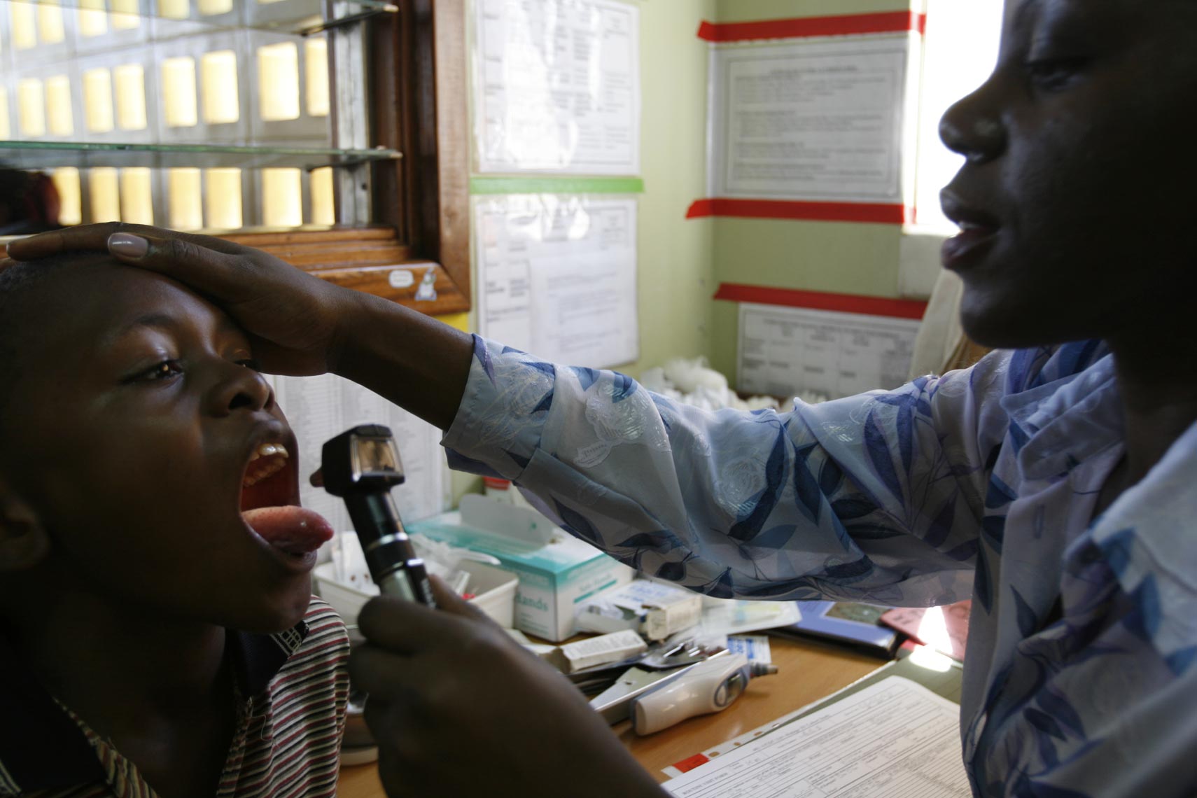 malaria-trial-Uganda.jpg